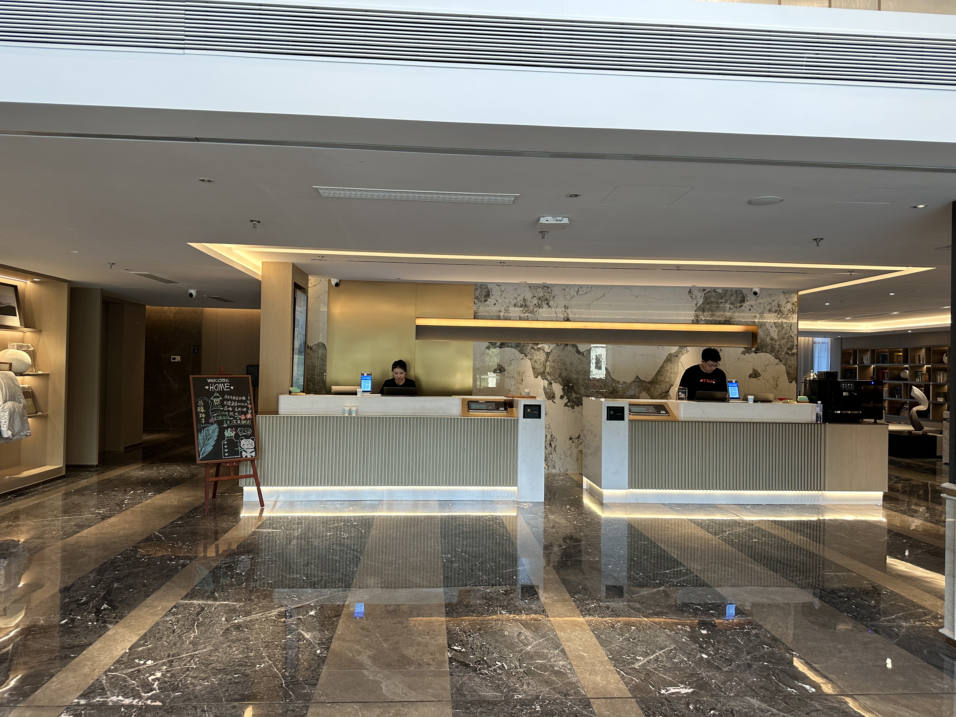 酒店数字化转型选鹿马麒麟酒管系统靠谱吗?落地效果 + 用户口碑 酒店数字化转型选鹿马麒麟酒管系统靠谱吗?落地效果 + 用户口碑