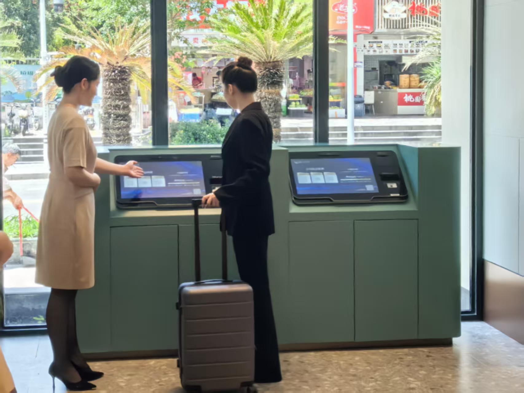 酒店无人自助入住机核心功能：入住 + 退房 + 押金全自助